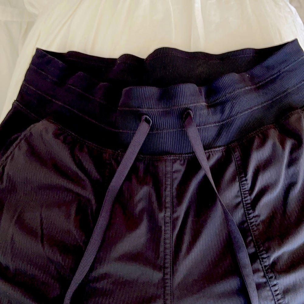 Lululemon joggers!!